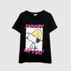 Camiseta Snoopy Negra