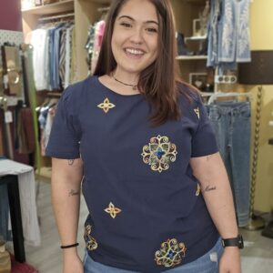Blusa/Camiseta Bordados
