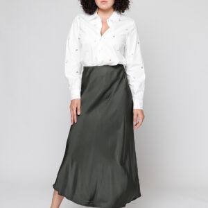Camisa Flores Bordadas